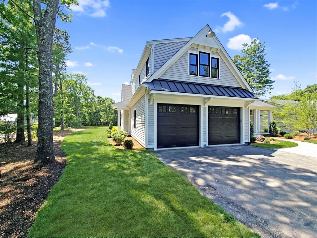 46 Airpark Dr