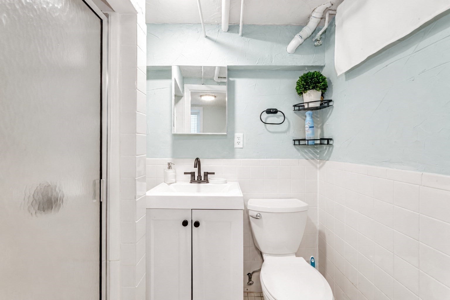 228 Manthorne Rd, Boston, MA Photo #15