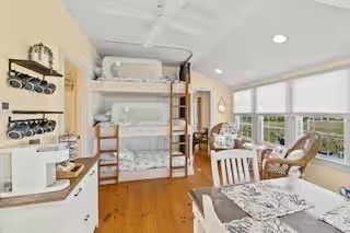 168 N Shore Blvd 12