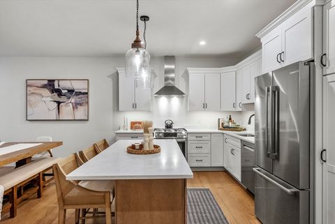 Photo of 134 Court St #12, Plymouth, MA 02360 (MLS # 73513045)