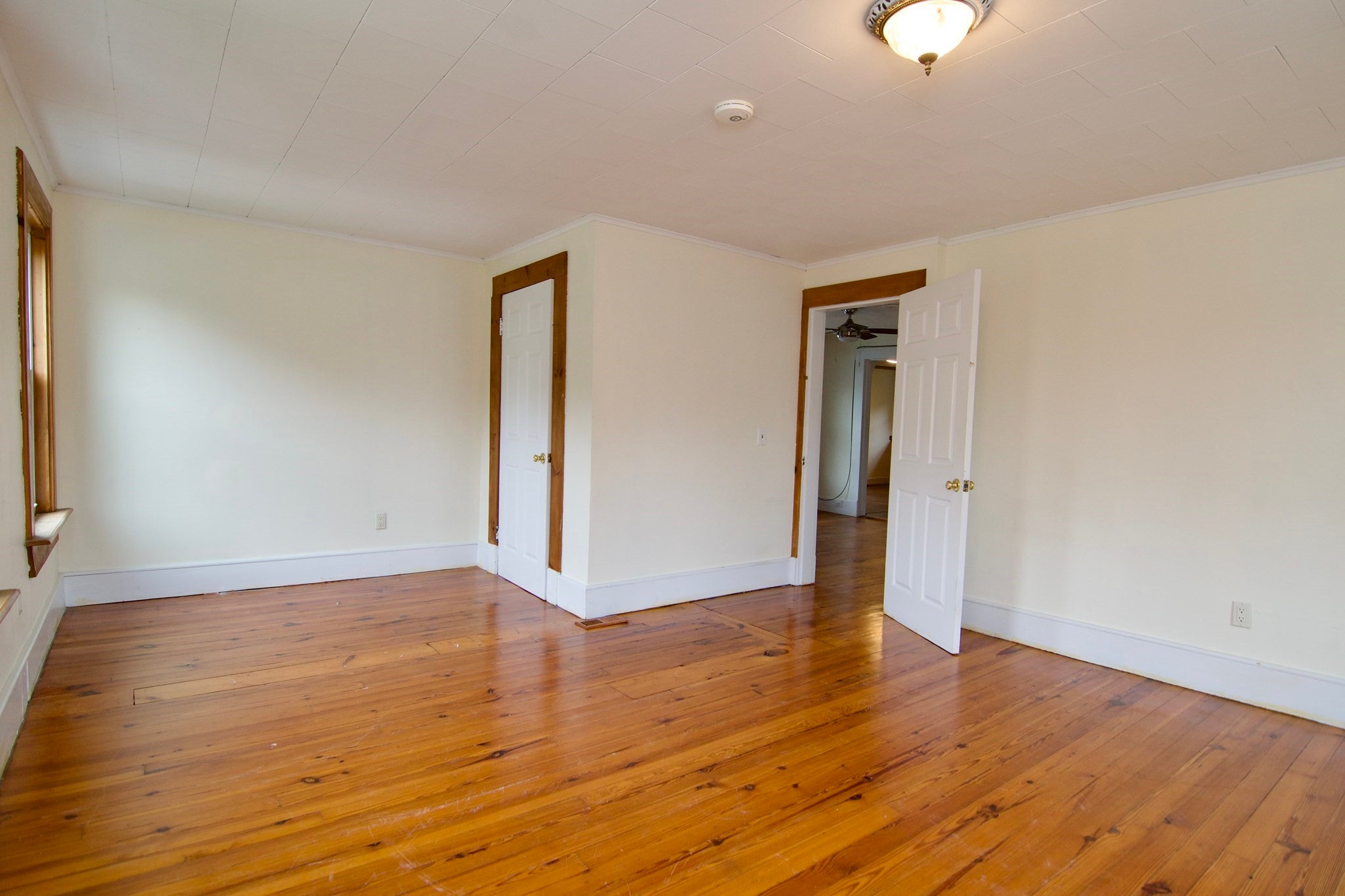 1016 Chestnut St, Palmer, MA, 1016 Chestnut St, Palmer, MA Photo #18