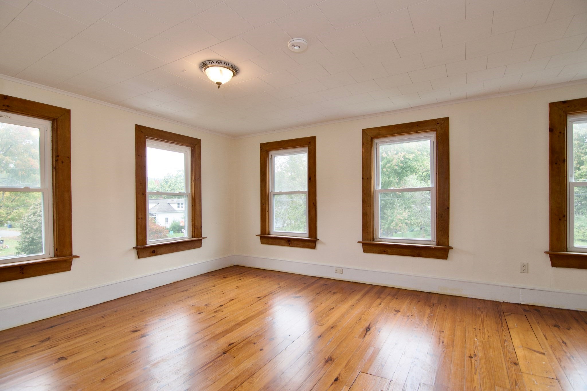 1016 Chestnut St, Palmer, MA, 1016 Chestnut St, Palmer, MA Photo #16