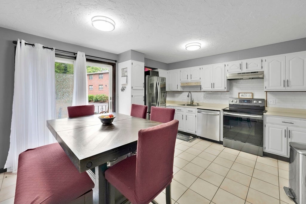 82 Neponset St #B, Canton, MA, 82 Neponset St #B, Canton, MA Photo #7
