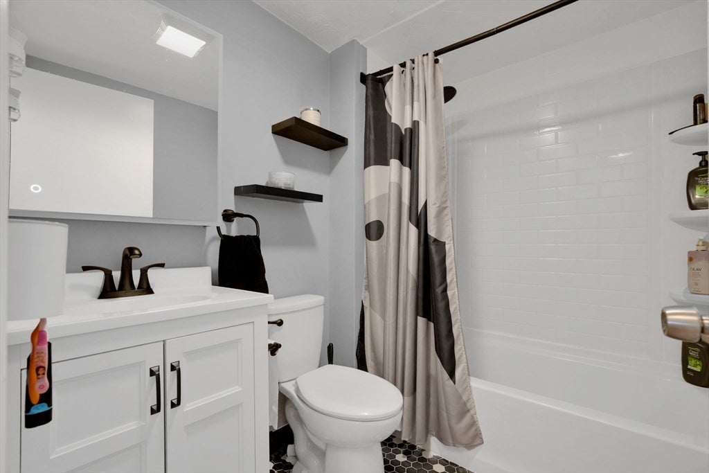 82 Neponset St #B, Canton, MA, 82 Neponset St #B, Canton, MA Photo #21