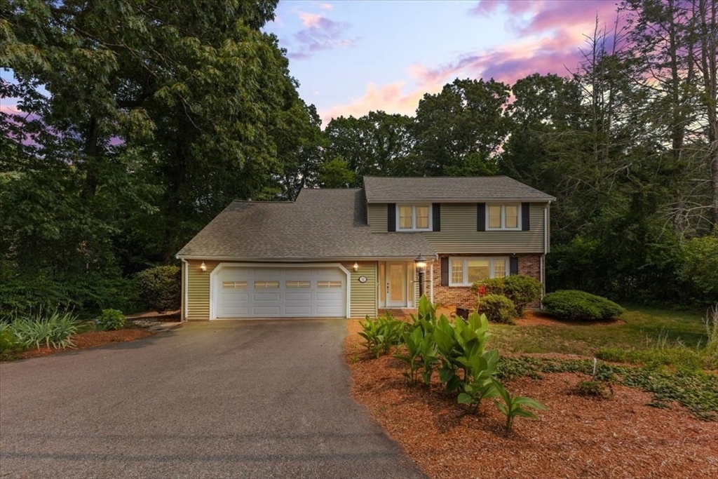 32 Cheryl Dr