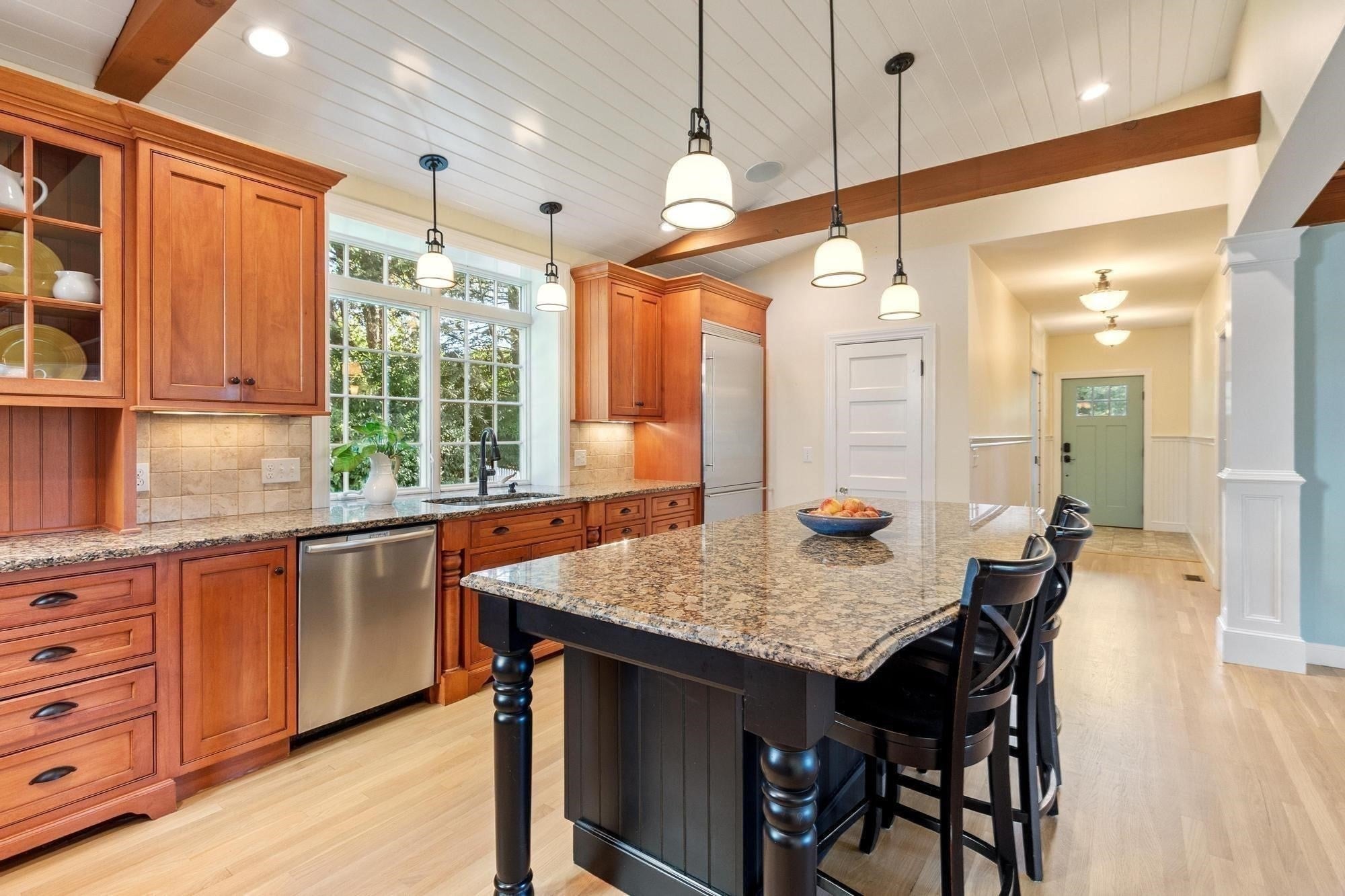 24 Chamberlain Rd, Westford, MA Photo #9