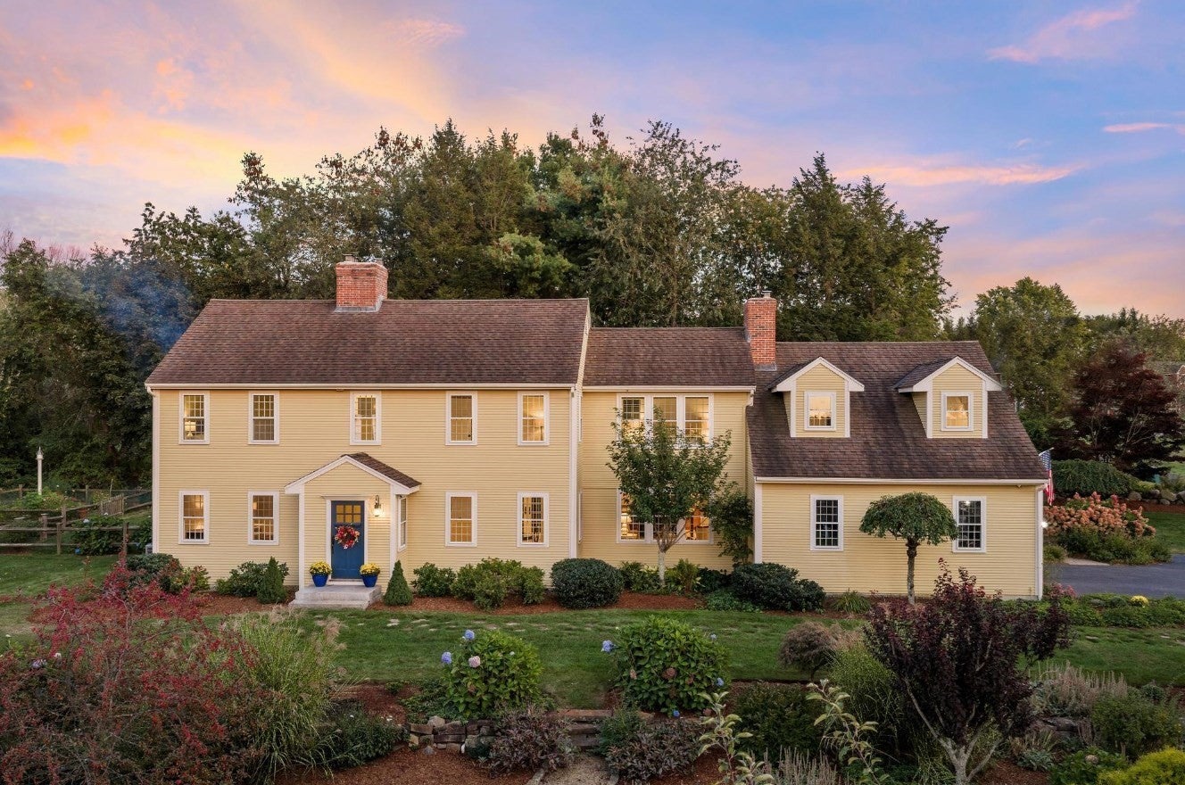 Photo of 24 Chamberlain Rd, Westford, MA