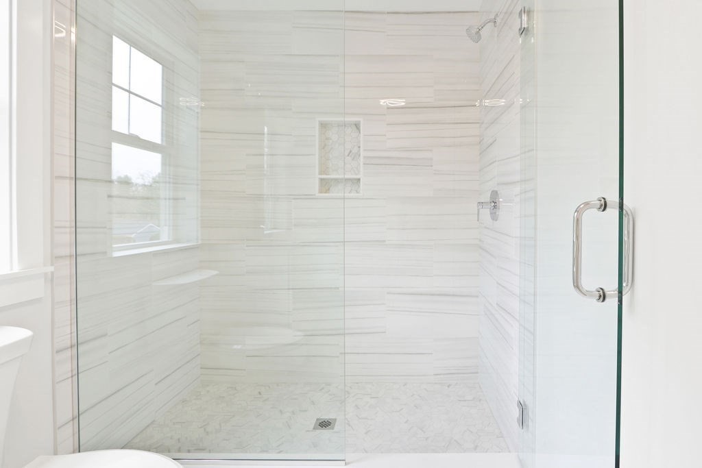 Natick, Massachusetts 01760, United States, 5 Bedrooms Bedrooms, ,5 BathroomsBathrooms,Residential,Pending,8553