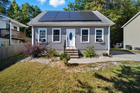 25 Burke St Springfield MA 01151