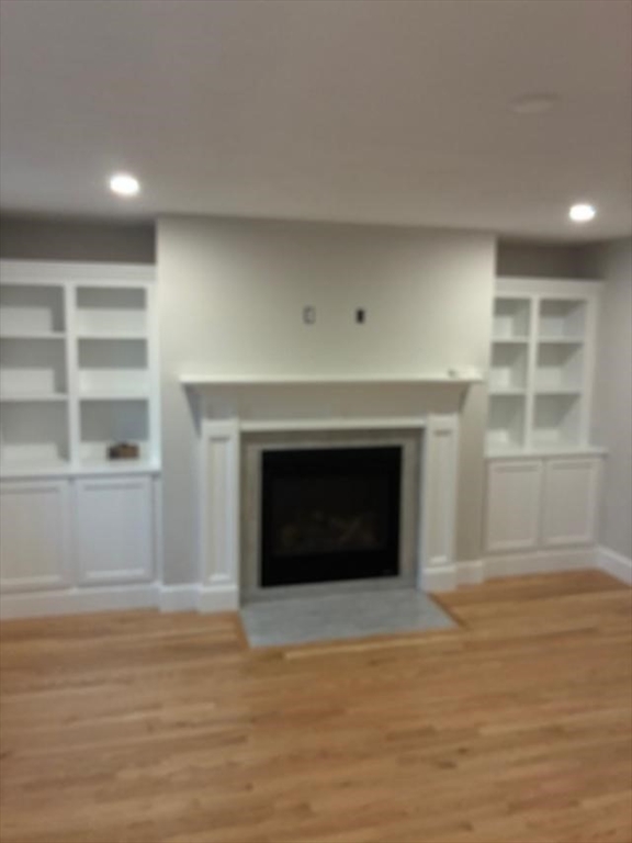 261 Pleasant St 7