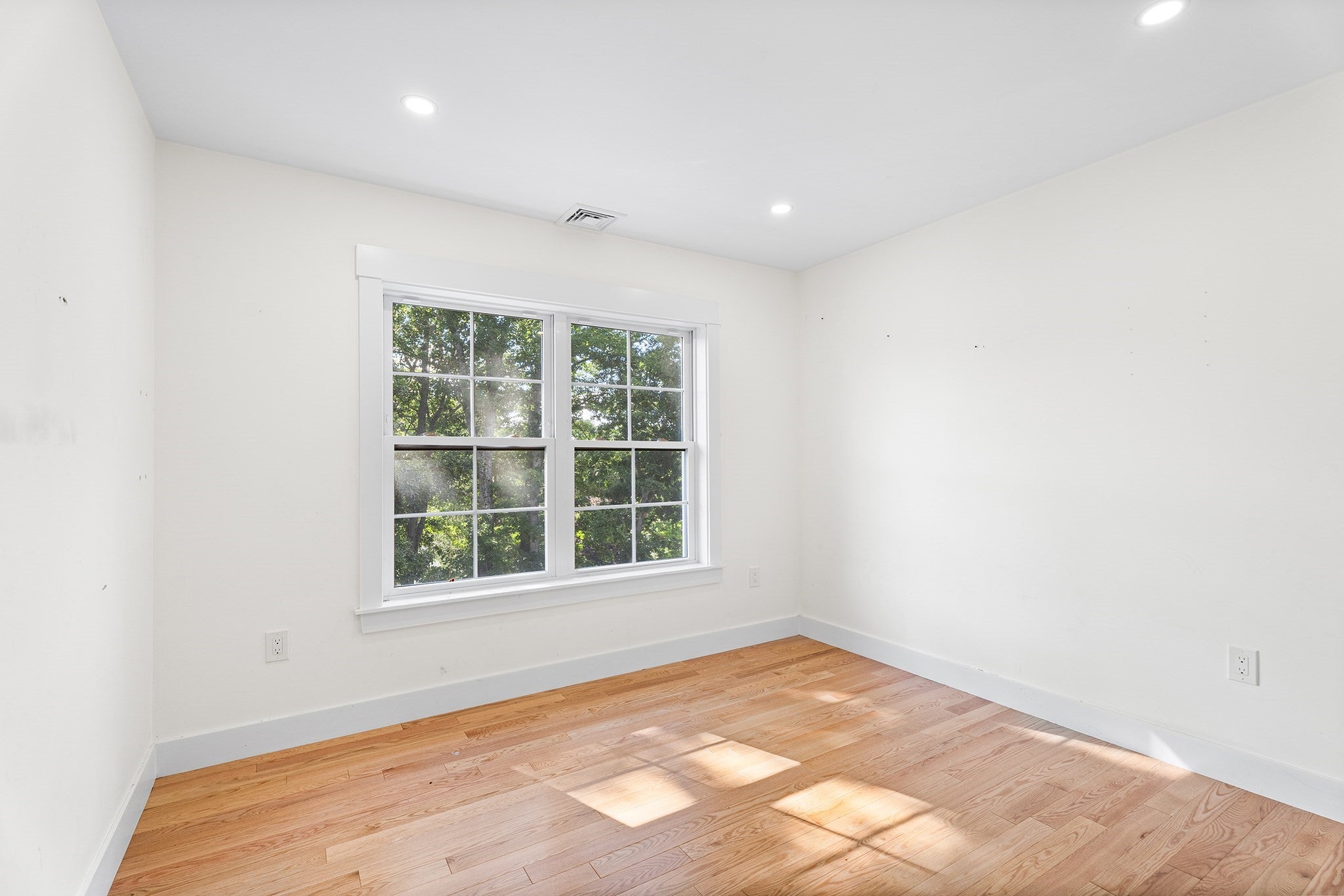 32 Valmor St, Worcester, MA, 32 Valmor St, Worcester, MA Photo #16