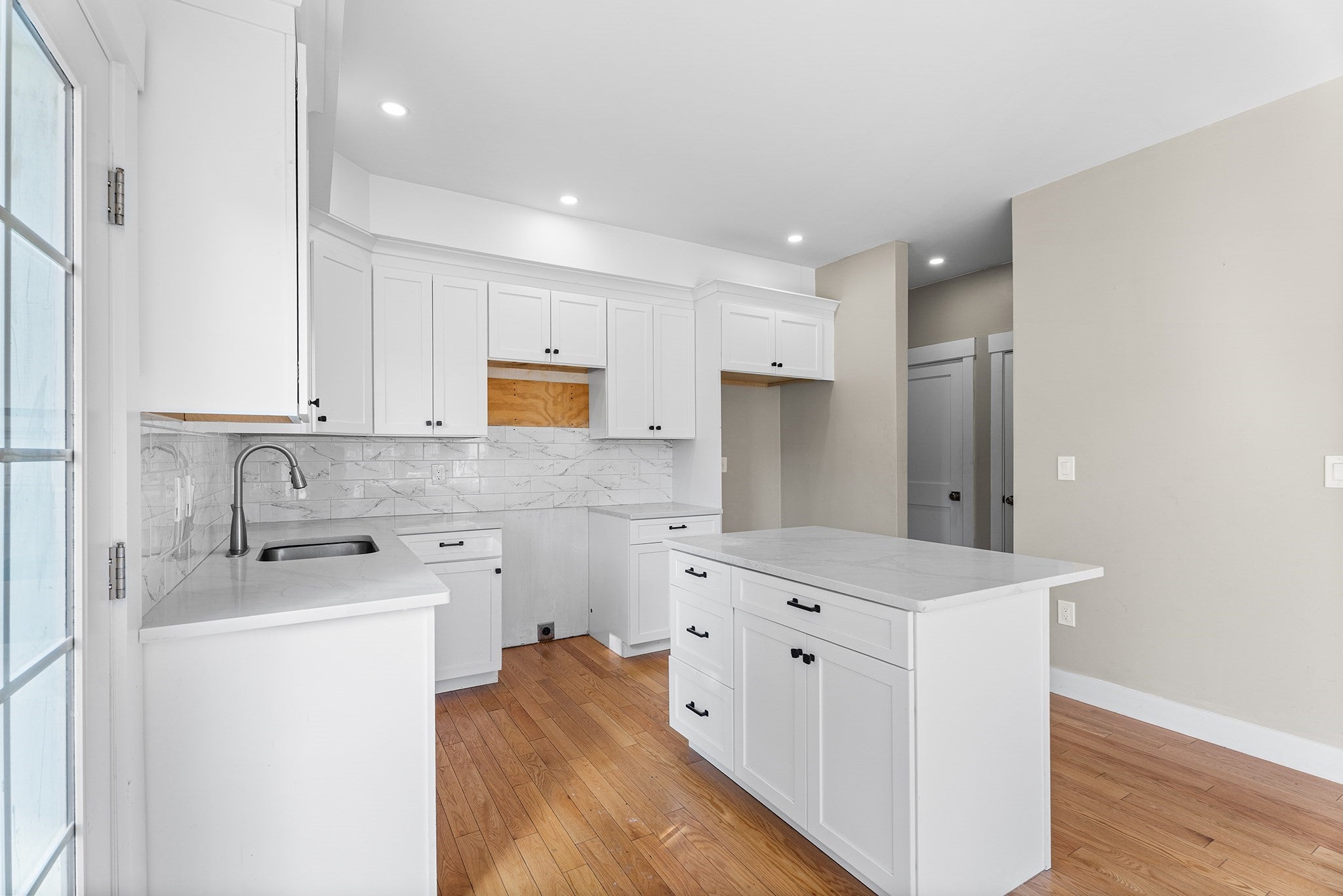 32 Valmor St, Worcester, MA, 32 Valmor St, Worcester, MA Photo #11