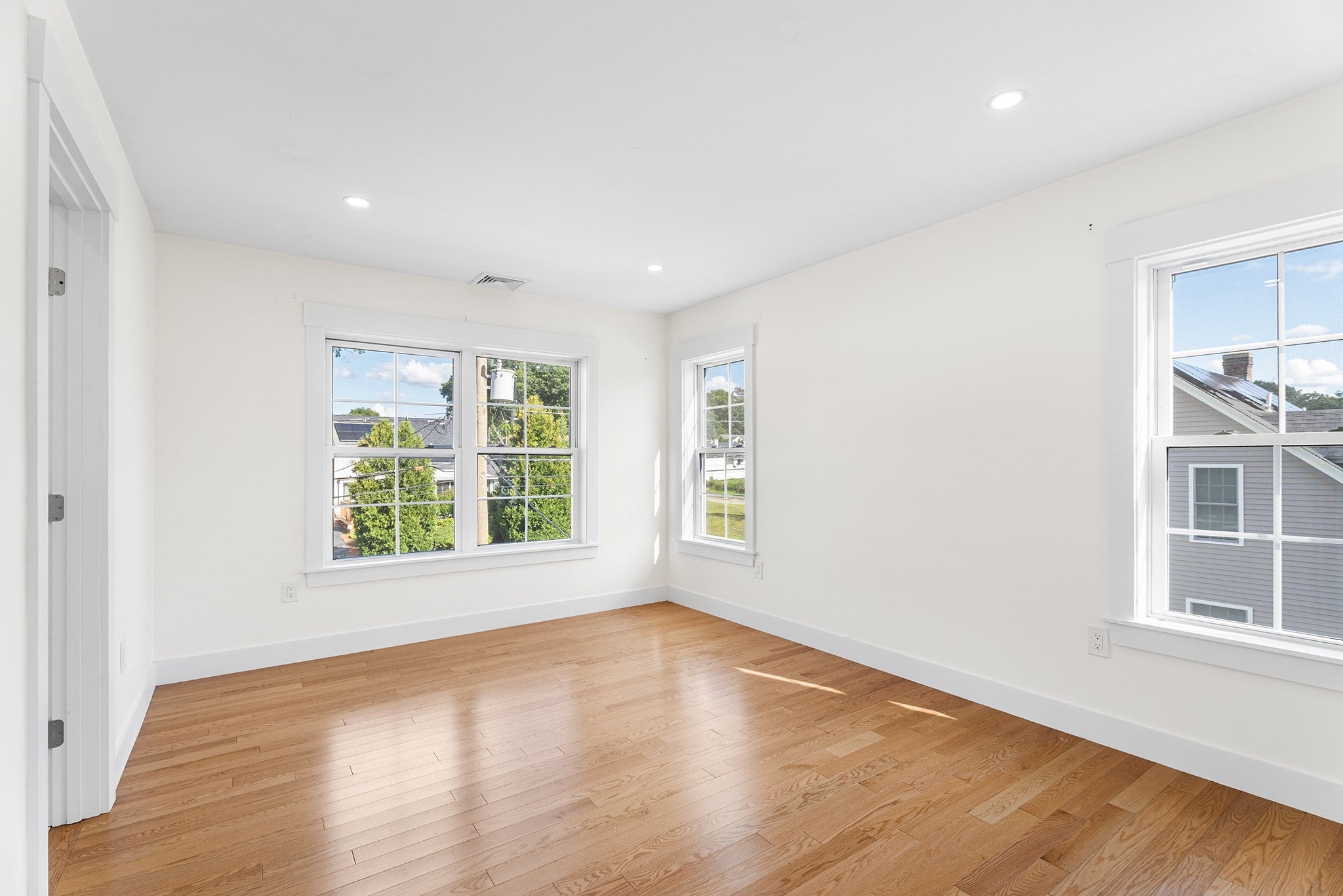 32 Valmor St, Worcester, MA, 32 Valmor St, Worcester, MA Photo #22