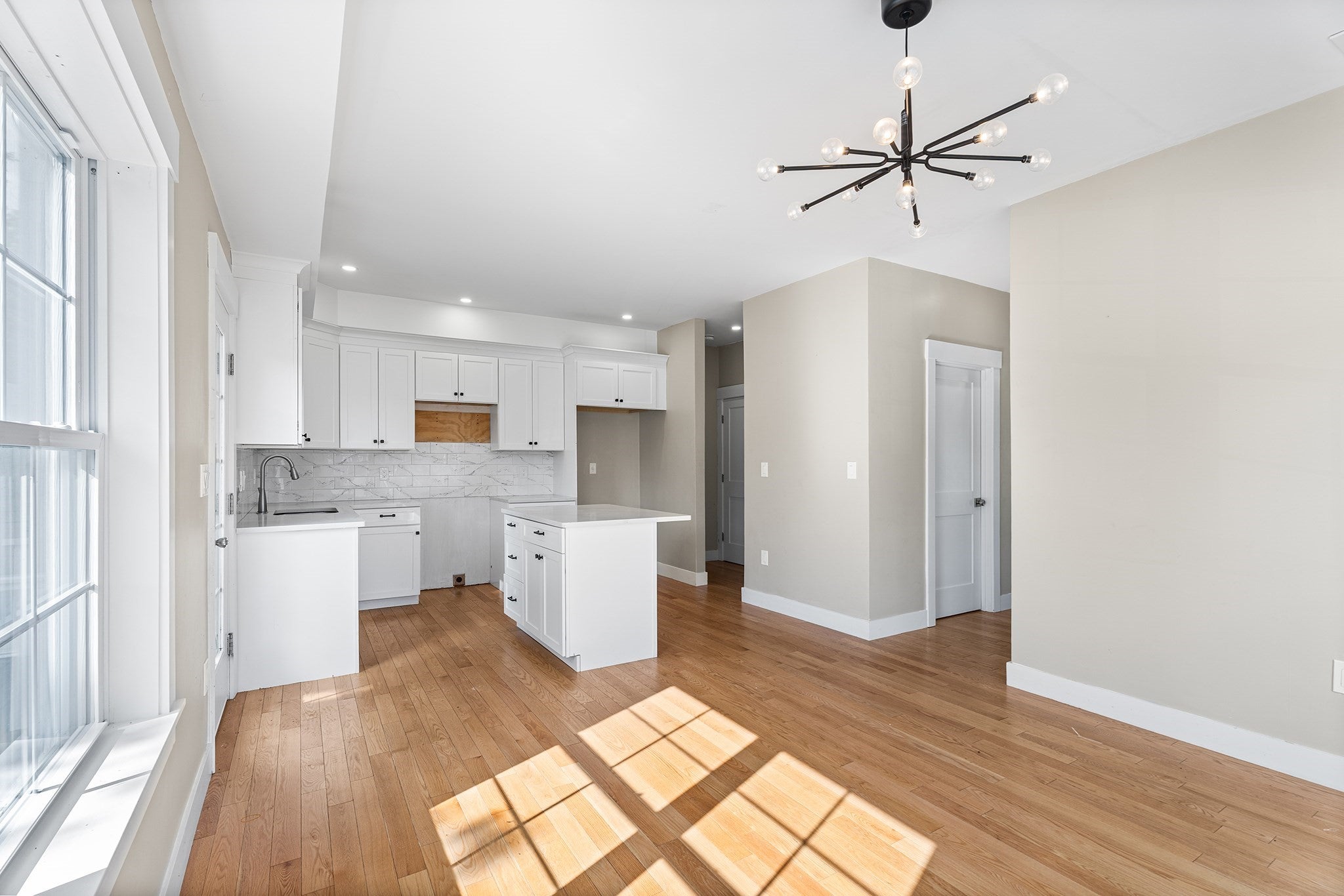 32 Valmor St, Worcester, MA, 32 Valmor St, Worcester, MA Photo #9