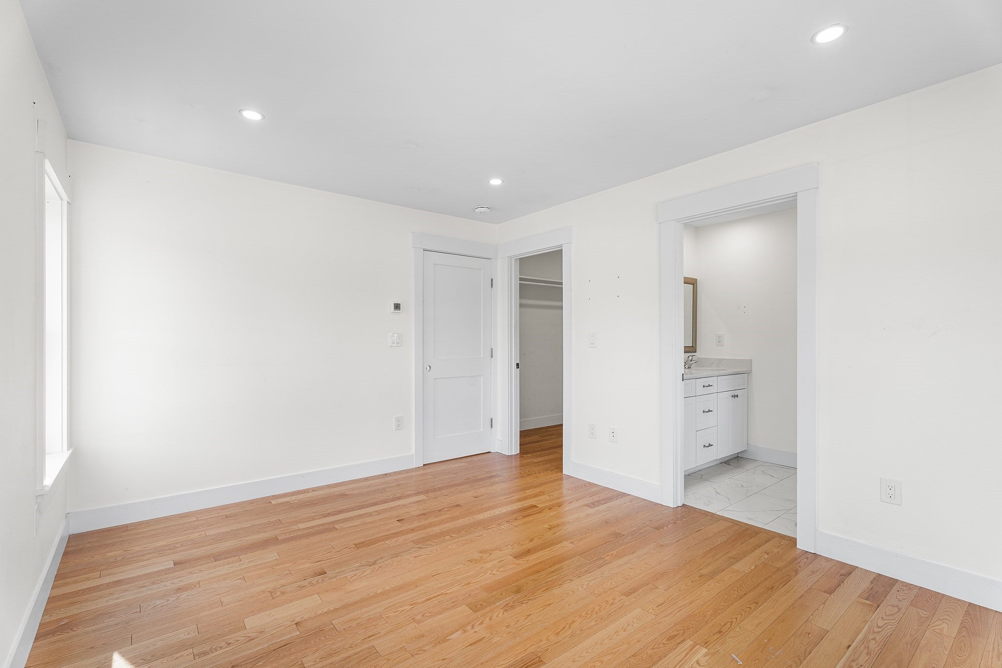 32 Valmor St, Worcester, MA, 32 Valmor St, Worcester, MA Photo #23