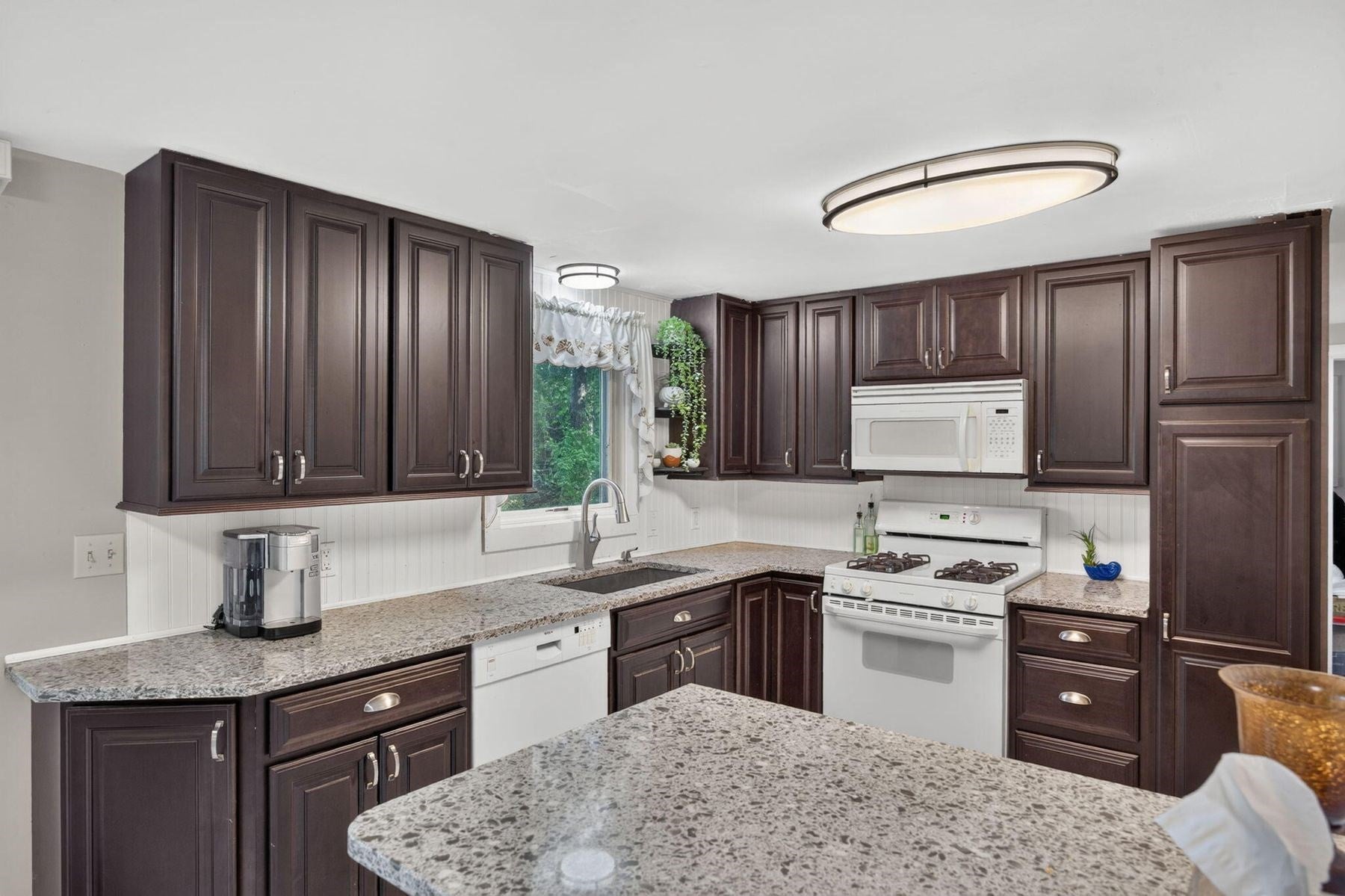 20 Frances Helen Rd, Yarmouth, MA, 20 Frances Helen Rd, Yarmouth, MA Photo #3