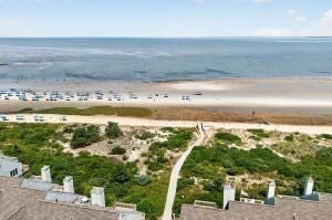 49 Ocean Edge Dr 49