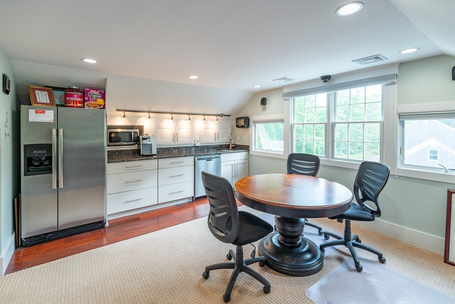 31 Meetinghouse