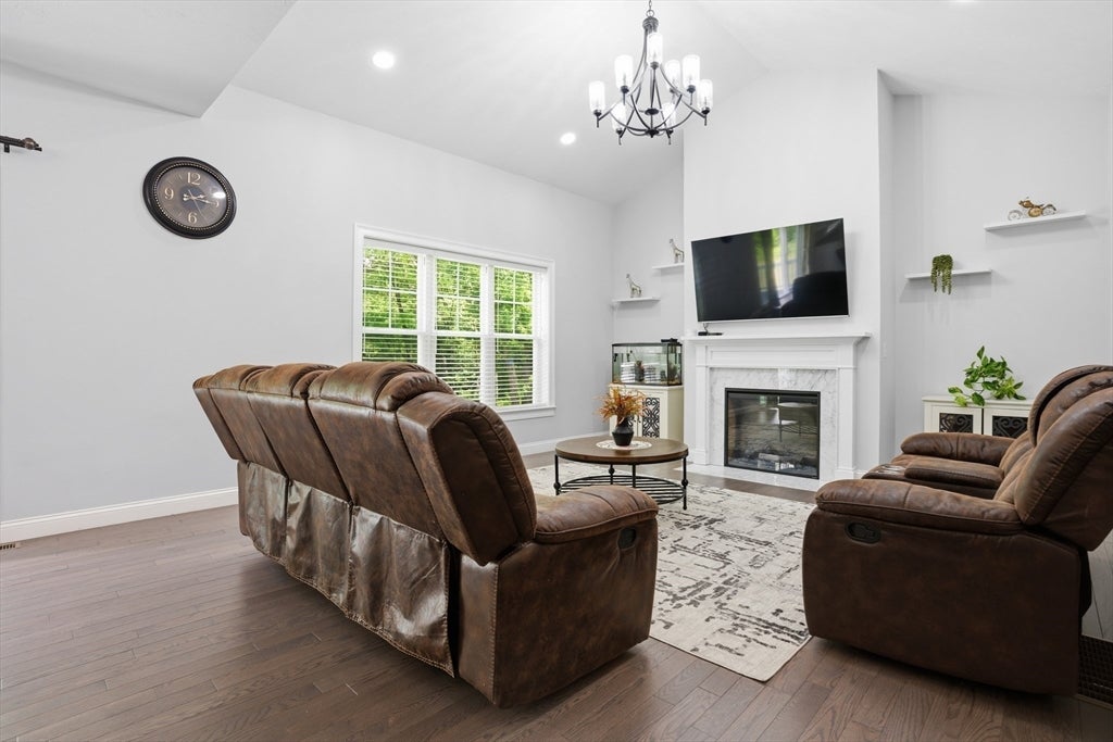 11 Lilac Avenue
