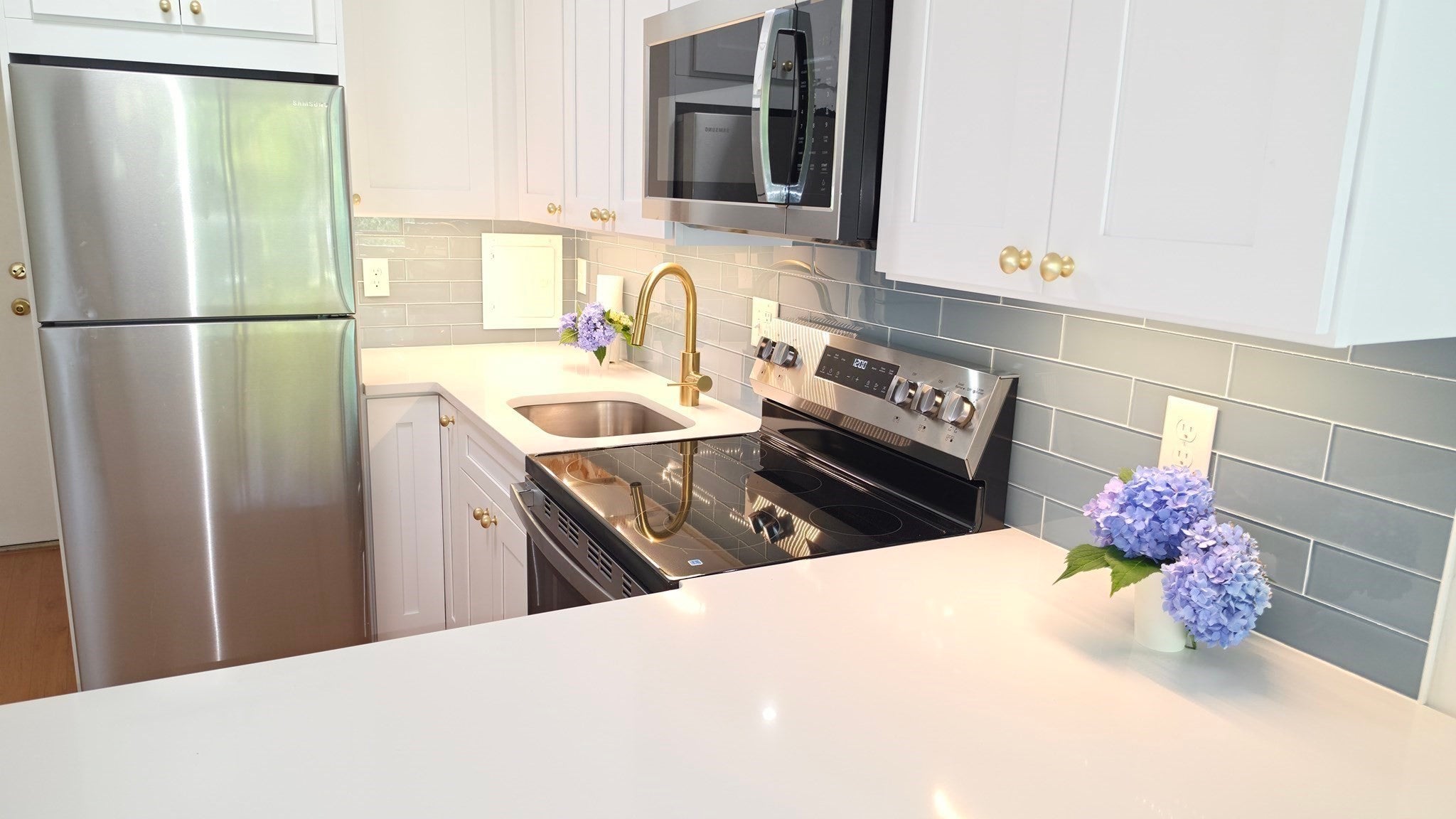 200 Swanton L8