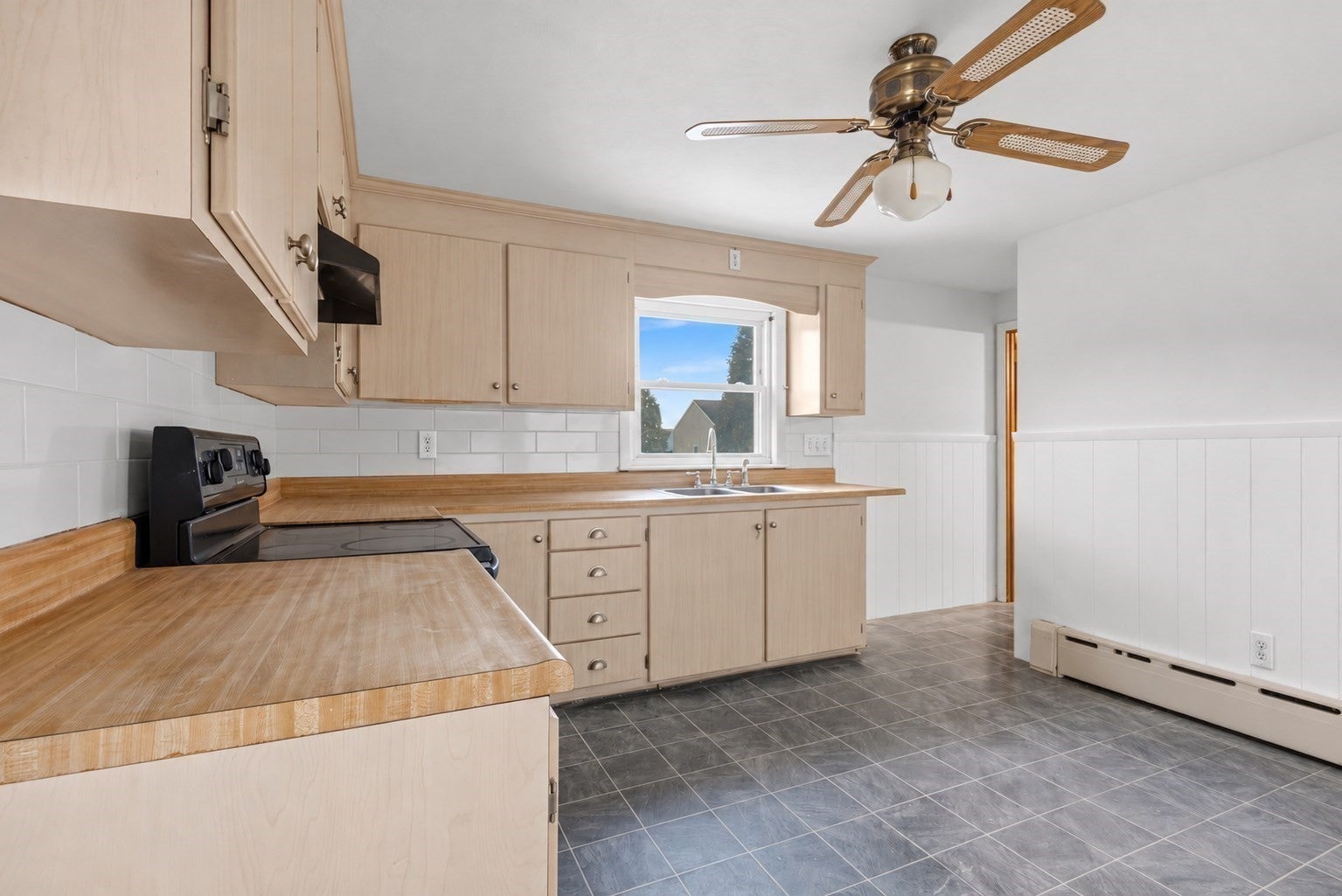 45 Pineridge St, New Bedford, MA Photo #7