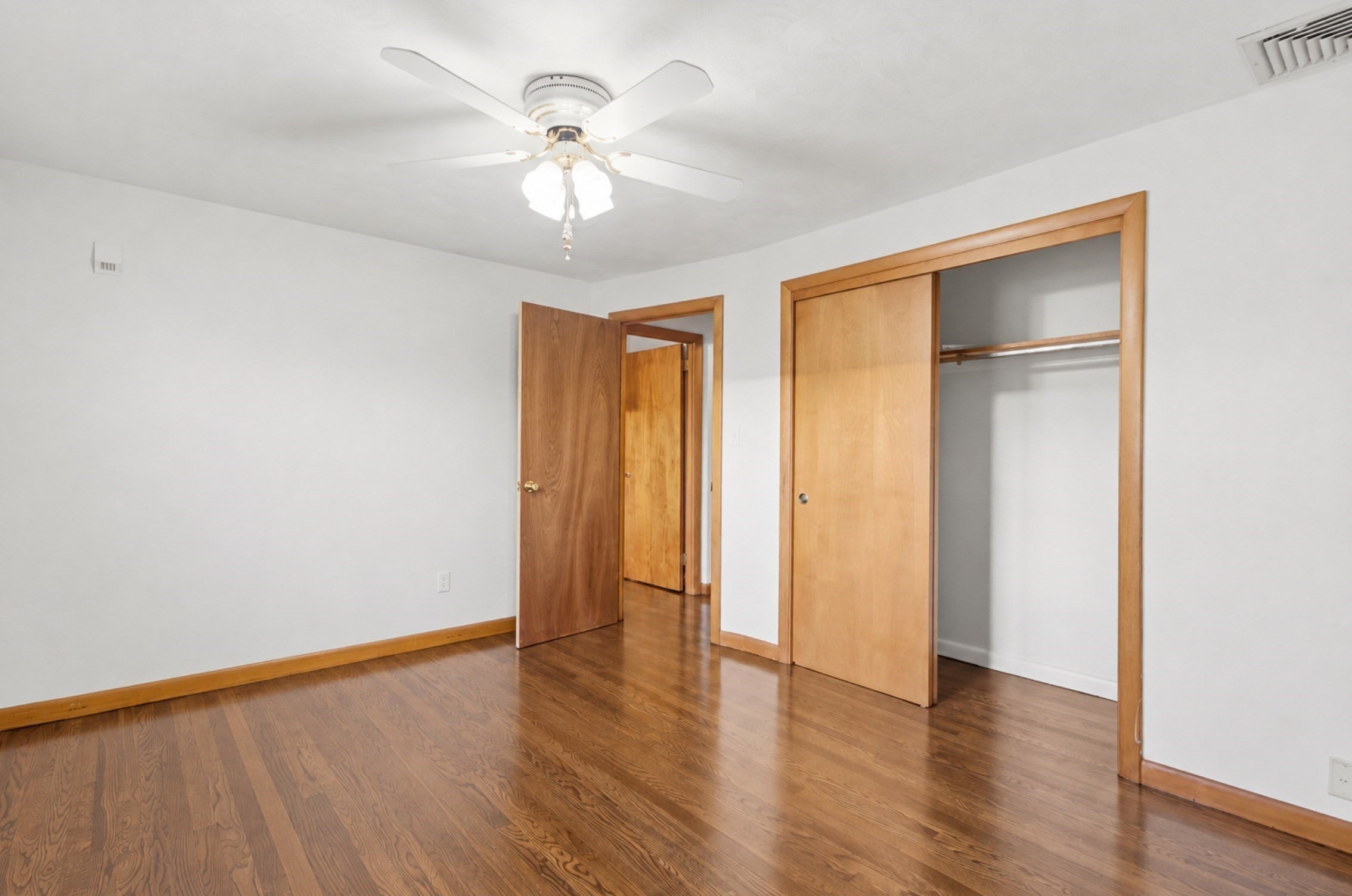 45 Pineridge St, New Bedford, MA Photo #10