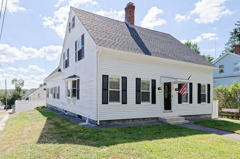 82 High St 82 Northbridge MA 01588