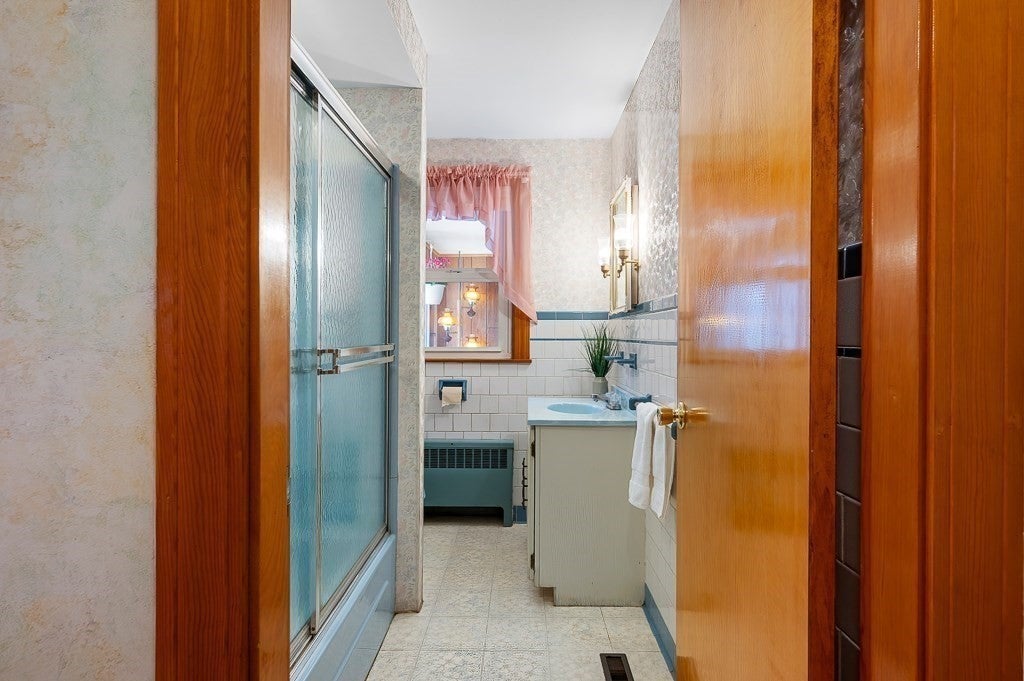 101 Barnett Rd, Sutton, MA, 101 Barnett Rd, Sutton, MA Photo #11