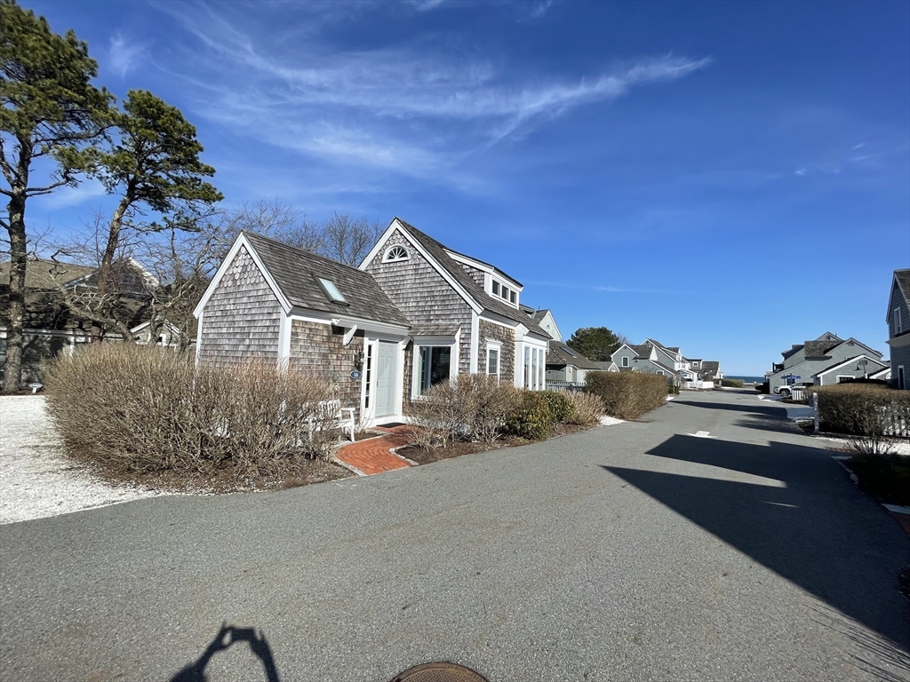 16 Hydrangea Lane 800