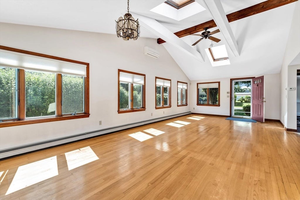 18 Clearview Avenue, Falmouth, MA, 18 Clearview Avenue, Falmouth, MA Photo #3