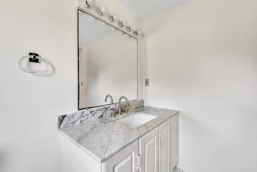 18 Clearview Avenue, Falmouth, MA, 18 Clearview Avenue, Falmouth, MA Photo #21
