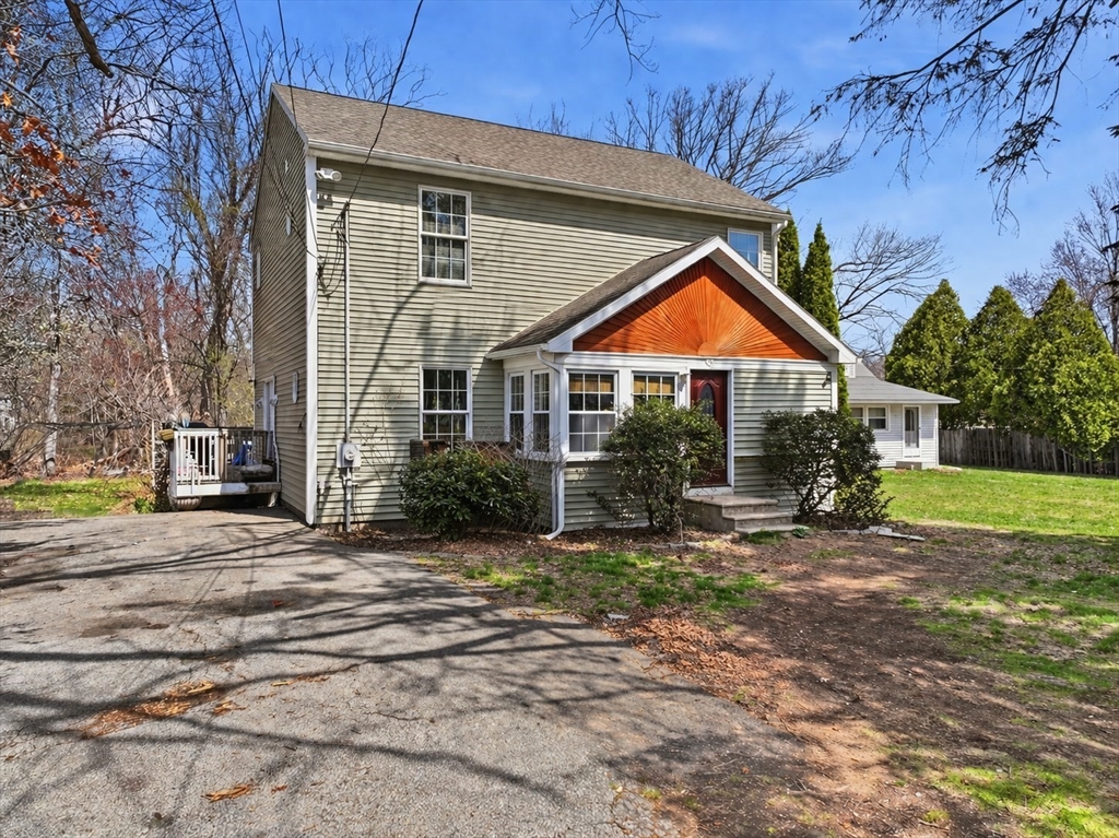 19 Marion Ave