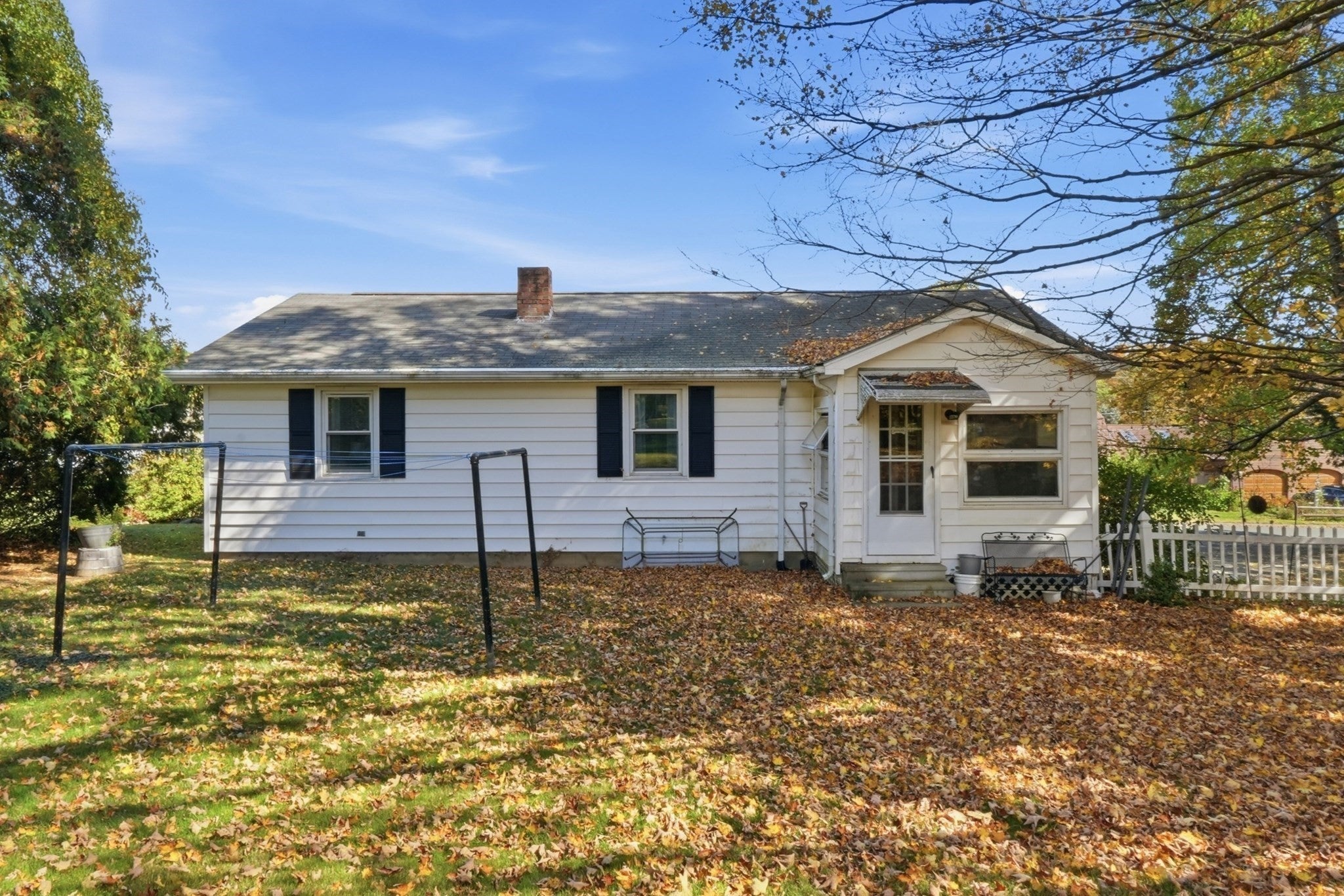 6 Birch St