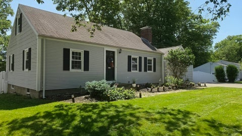 Photo of 25 Moynihan Rd, Hamilton, MA 01982 (MLS # 73537497)