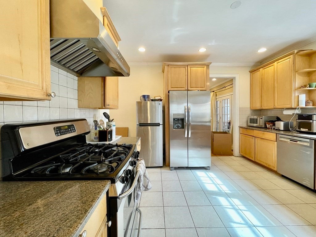 155 Amory St #155, Brookline, MA Photo #9