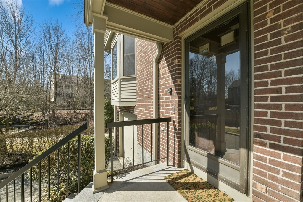 Canton, Massachusetts 02021, United States, 2 Bedrooms Bedrooms, ,3 BathroomsBathrooms,Residential,Active,96178