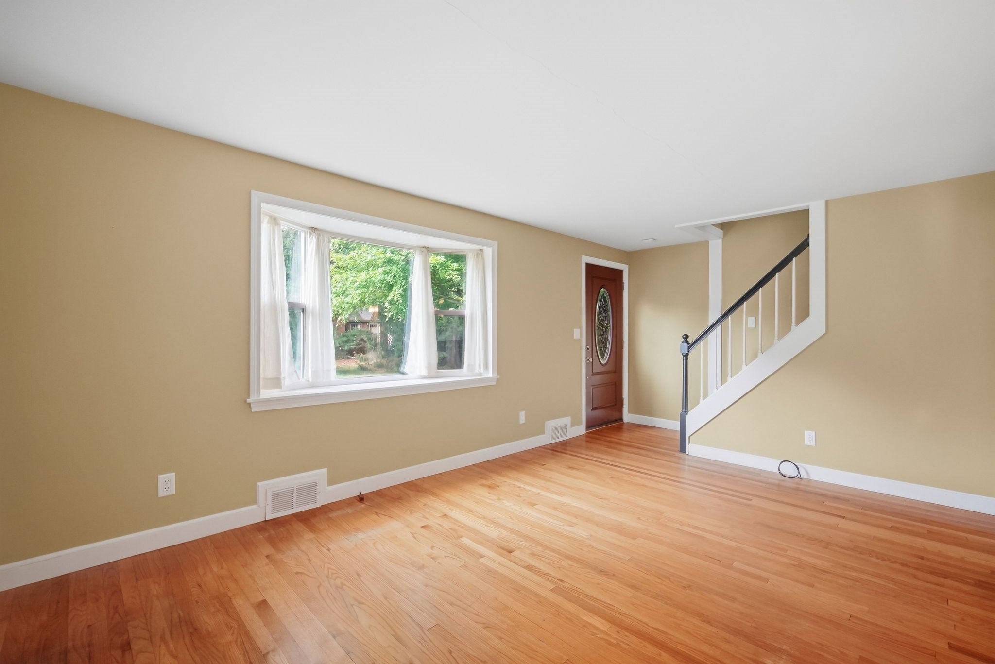 31 Brook St, East Longmeadow, MA, 31 Brook St, East Longmeadow, MA Photo #6