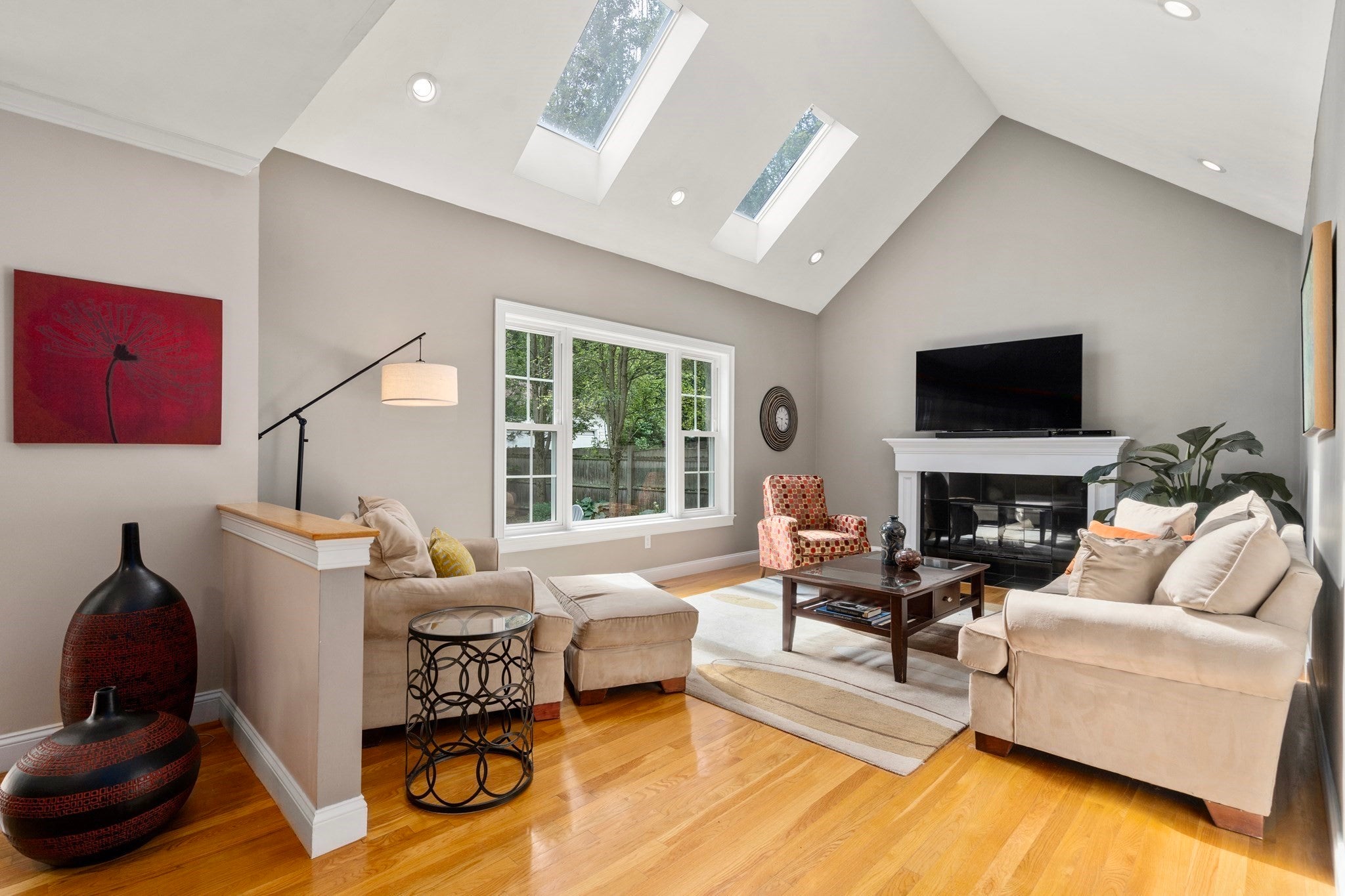 578 Randolph Ave, Milton, MA Photo #4