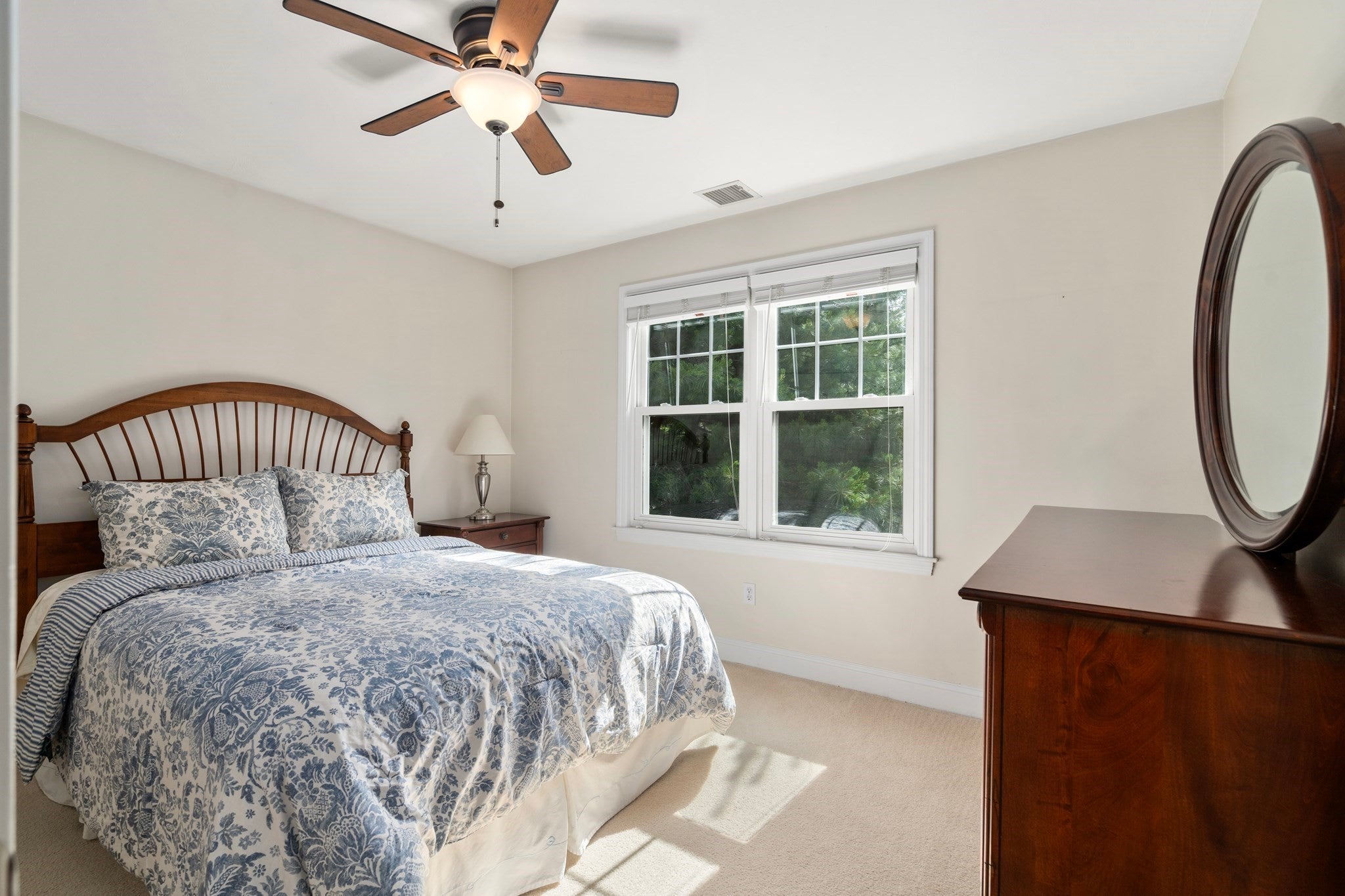 578 Randolph Ave, Milton, MA Photo #21