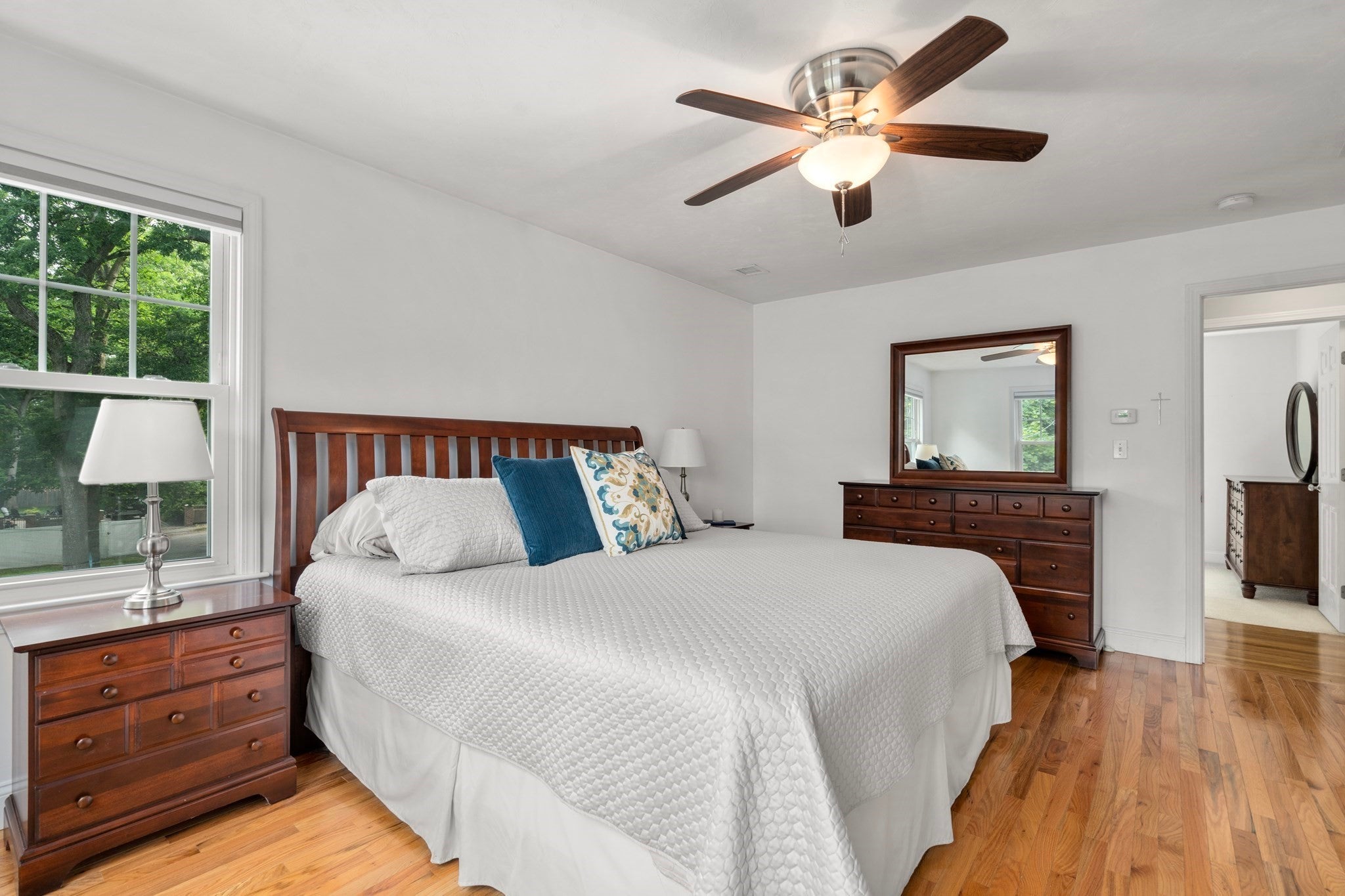 578 Randolph Ave, Milton, MA Photo #15