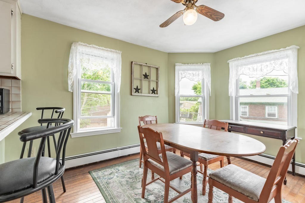 8-10 Vinton Ave