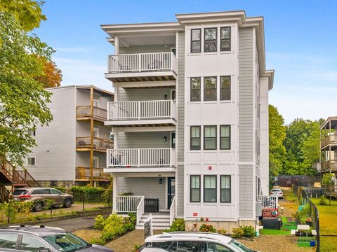 88 Wales St 3 Boston MA 02124