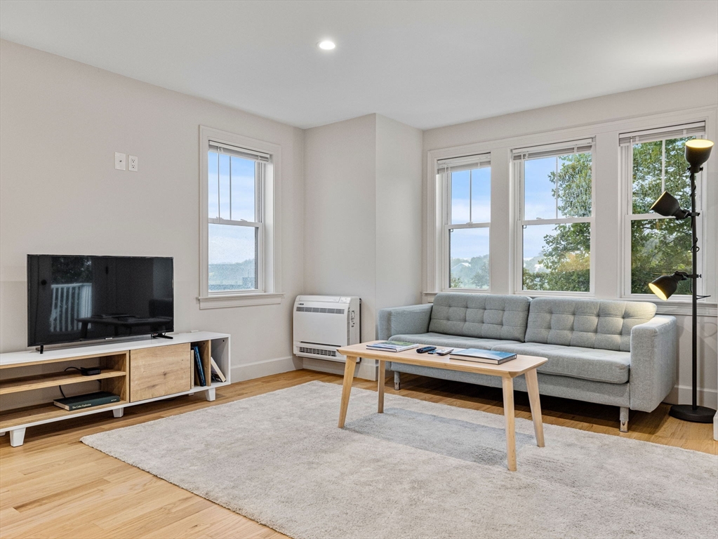 88 Wales St 3