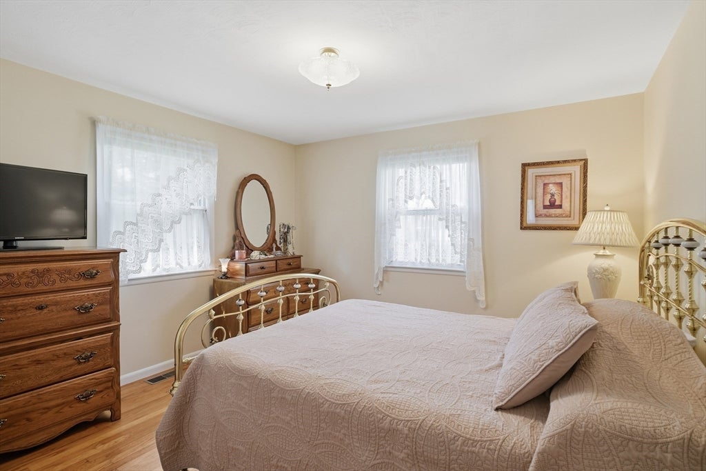 7 Joseph Ave, Westfield, MA, 7 Joseph Ave, Westfield, MA Photo #21