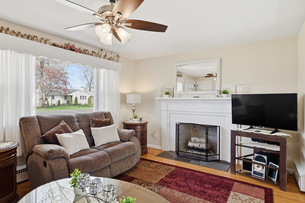 7 Joseph Ave, Westfield, MA, 7 Joseph Ave, Westfield, MA Photo #5