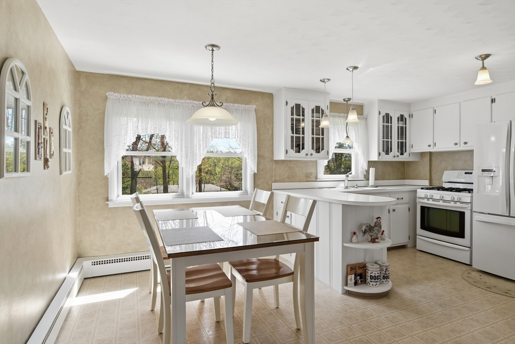 7 Joseph Ave, Westfield, MA, 7 Joseph Ave, Westfield, MA Photo #9
