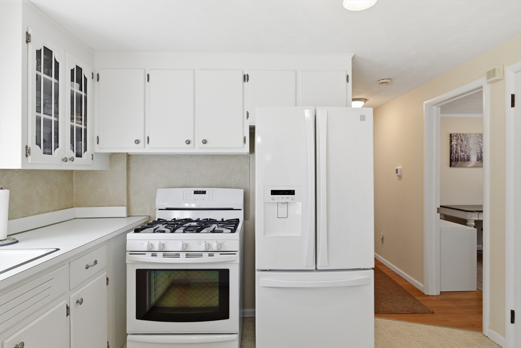 7 Joseph Ave, Westfield, MA, 7 Joseph Ave, Westfield, MA Photo #14