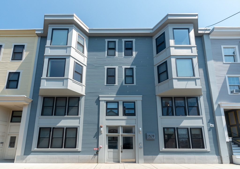 20 Haynes St 102