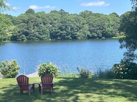 17 Maple St Bourne MA 02532