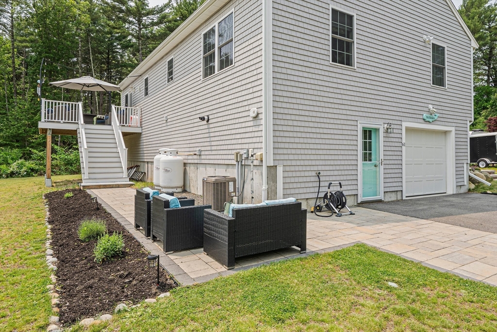 61 Hingham Ave